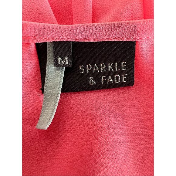 Sparkle & Fade Open Back Chiffon Blouse - Picture 4 of 4